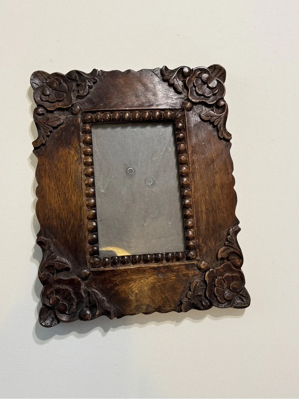 Rare Vintage Carved Wood Floral Picture Frame in Dark Brown 10